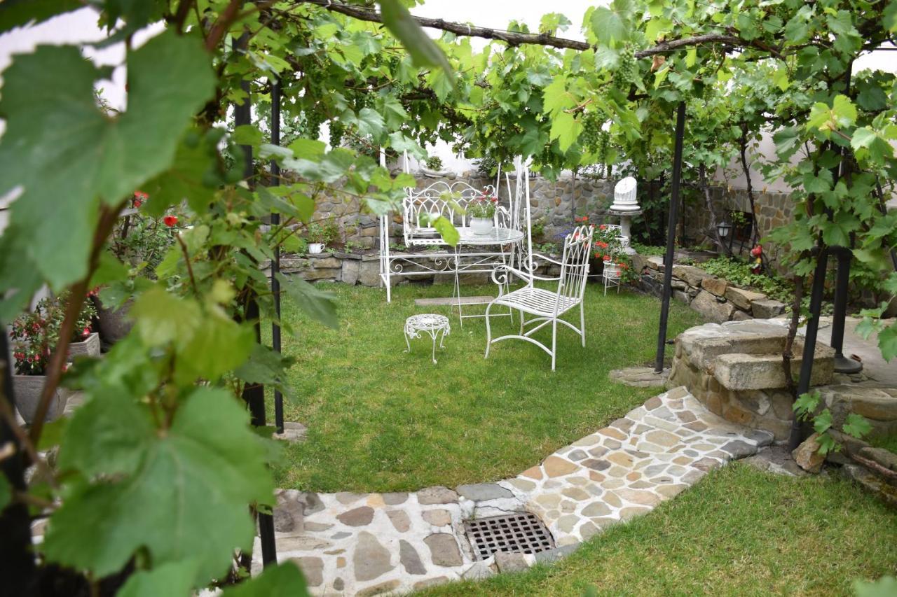Lovecky Apartman Na Namesti Ve Frenstate Pod Radhostem Frenštát pod Radhoštěm Eksteriør bilde