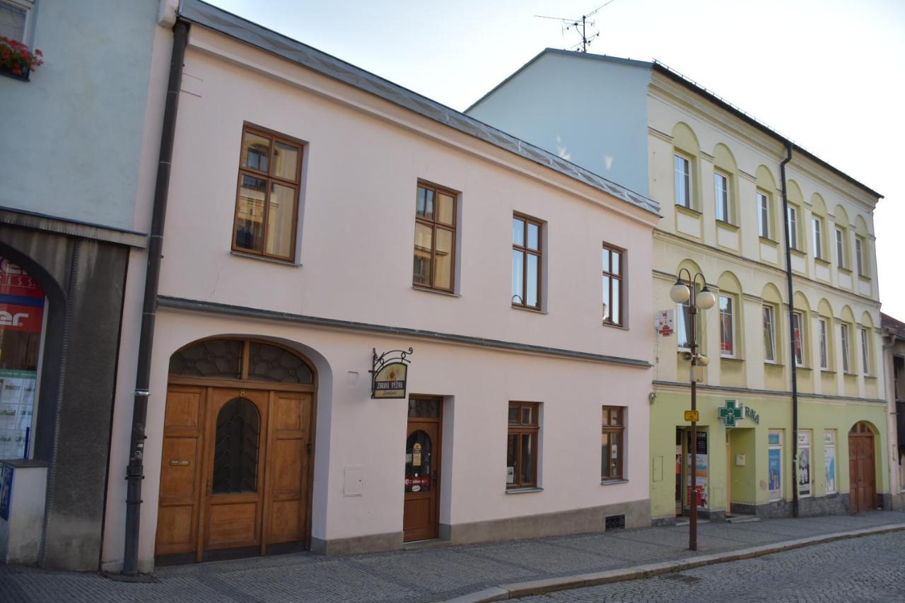 Lovecky Apartman Na Namesti Ve Frenstate Pod Radhostem Frenštát pod Radhoštěm Eksteriør bilde