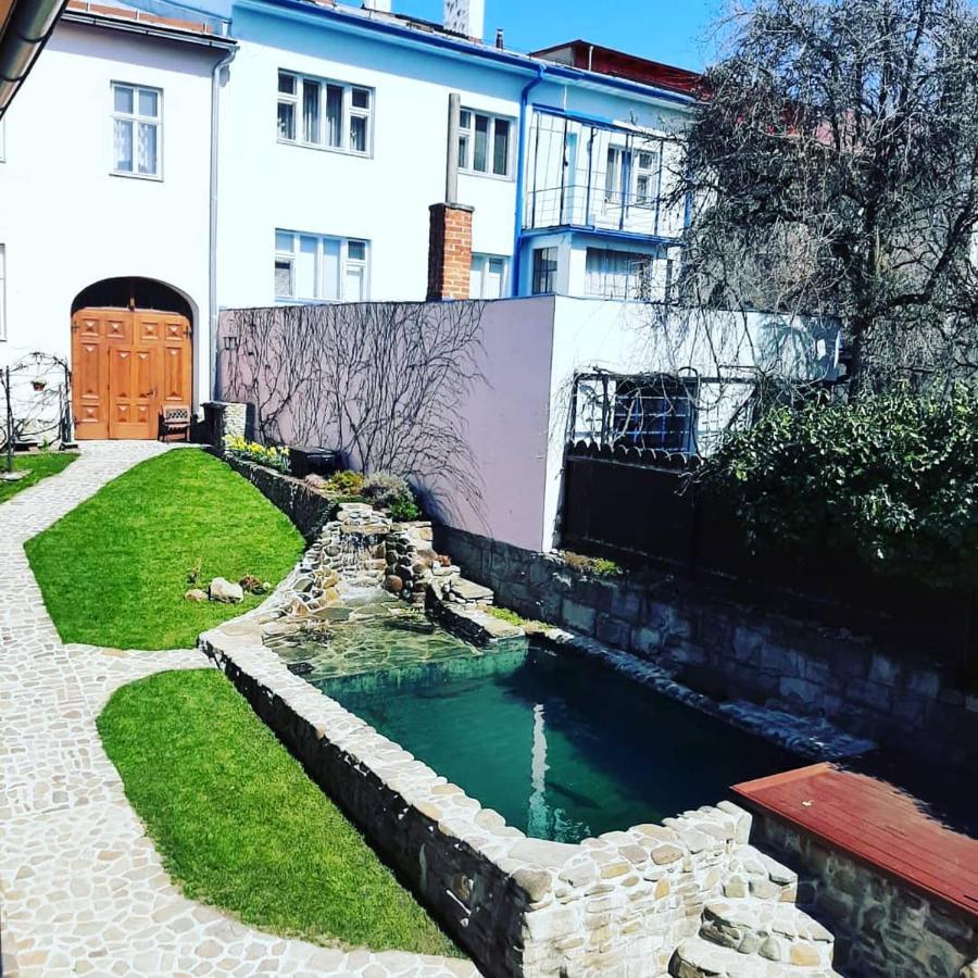 Lovecky Apartman Na Namesti Ve Frenstate Pod Radhostem Frenštát pod Radhoštěm Eksteriør bilde
