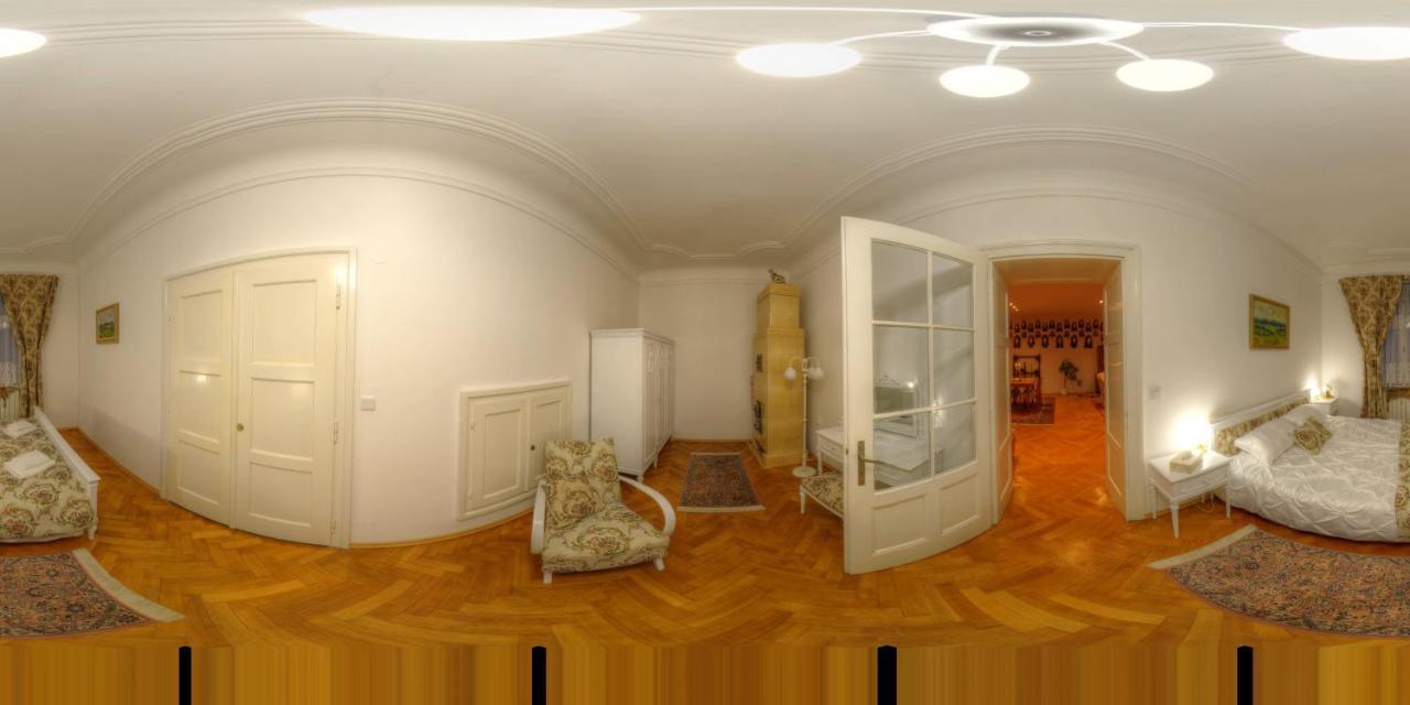 Lovecky Apartman Na Namesti Ve Frenstate Pod Radhostem Frenštát pod Radhoštěm Eksteriør bilde